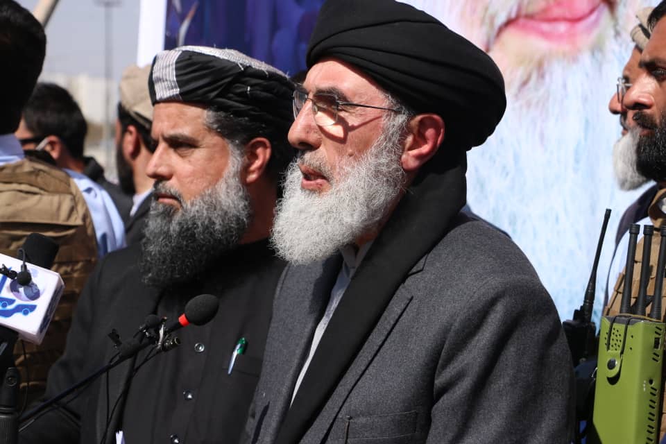 حکمتیار